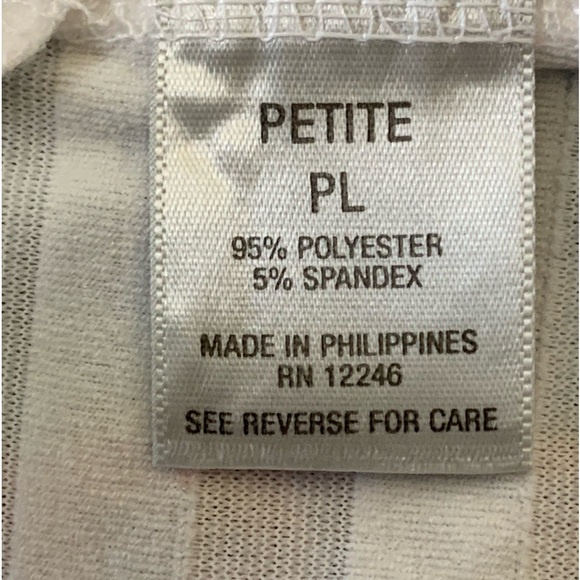 Beautiful feminine ruffle layers tank - PETITE - Picture 5 of 5